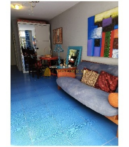 Monoambiente De 35 M2 A Pasos De La Playa Brava - Consulte!!!!!!!!!!- Ref: 2287