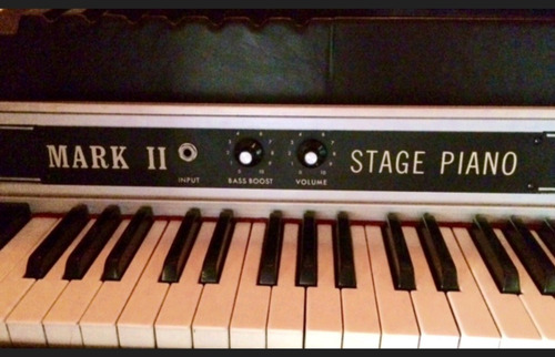 Piano Rhodes Mark 2. Seventy Three. Negro (Usado)