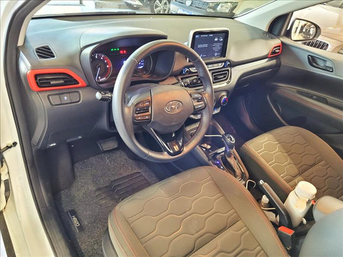 Hyundai HB20X 1.6 16v Flex Evolution Automático