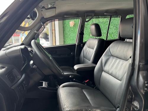 Mitsubishi Pajero TR4 2.0 Gls Flex 5p