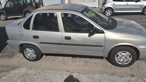Chevrolet Corsa Classic Life 1.0 - Bx Km - 2005