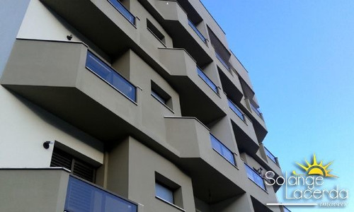 Imagem 14 de 17 de Amplo - 3 Dormitórios (1 Suíte) - 3 Sacadas - Excelente Localização - Elevador - 2 Vagas De Garagem - 2299
