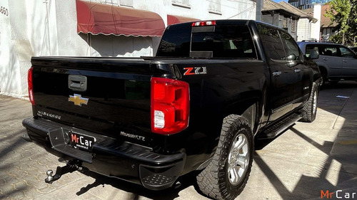 Imagen 11 de 14 de Chevrolet Silverado Ltz 4wd 2018