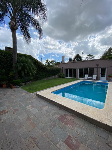 Imagen 13 de 14 de Hermoso Chalet 6 Amb. Sobre Lote De 10 X 30 Monte Grande