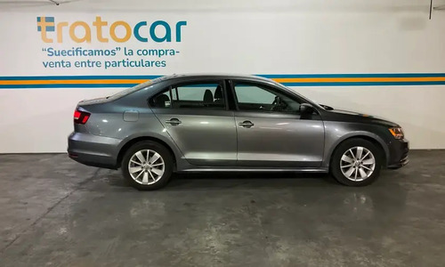 Volkswagen Jetta A6 Live 2.0 lt