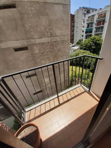 Venta Departamento 2 Ambientes Super Luminoso Con Balcón