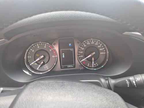 Toyota Hilux Pick-Up 2.8 Cd Srv 204Cv 4X4 At