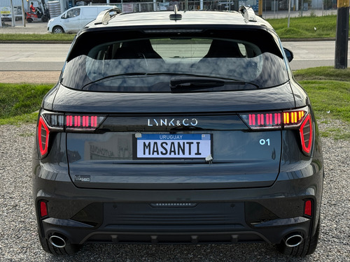 lynk & co 01 1.5T Phev Fwd 7Dct