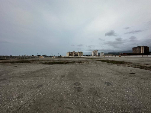 267113 Am* Venta Terreno Industrial - Puerto Cabello