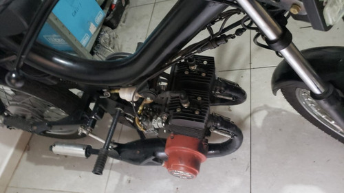 Imagem 2 de 5 de Mobilete Com Dois Motores 75cc X 2