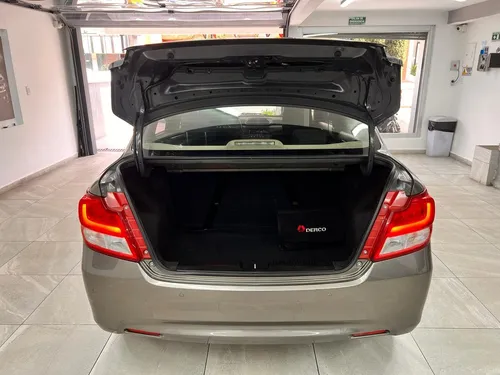 Suzuki Swift Dziere AT 2023