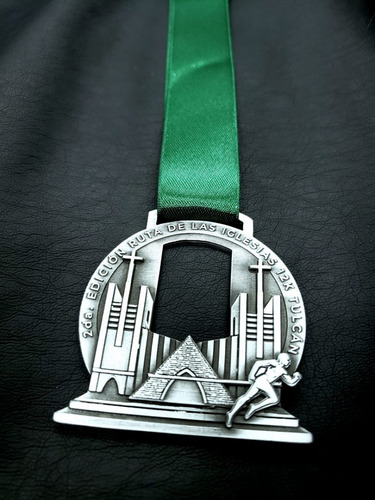 Imagen 5 de 8 de Medallas Personalizadas Originales (desde 100 Unds)