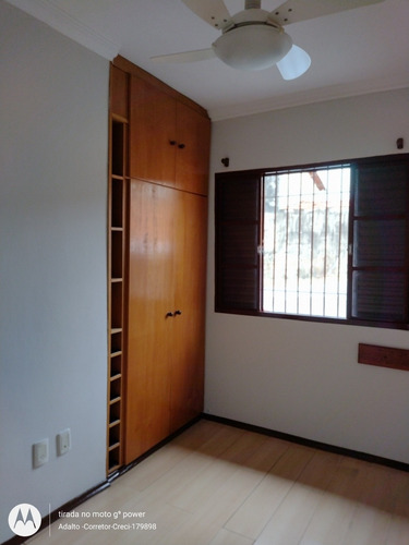 Imagem 10 de 14 de Casa Região Do Flamboyant - 3 Dormitórios E Edícula