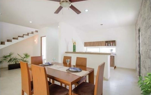 Casa En Fraccionamiento Residencial Con Parques En Dzitya, En Merida, Yucatan.
