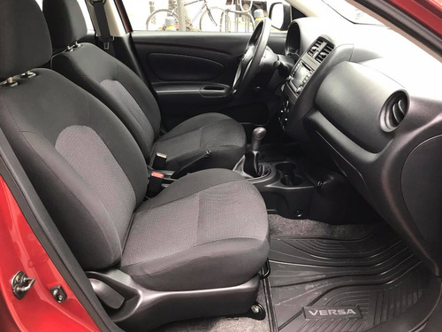 Imagen 12 de 14 de Impecable Nissan Versa Drive 1.6l Mt 2018