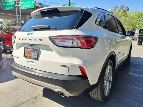 Ford Escape 2.5 Titanium Hybrid At