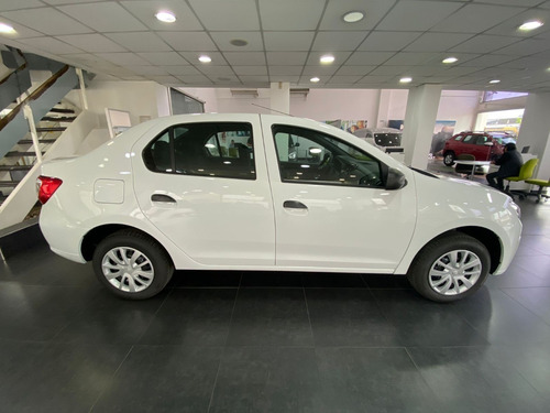 Imagen 2 de 15 de Renault Logan 1.6 16v Life Tp