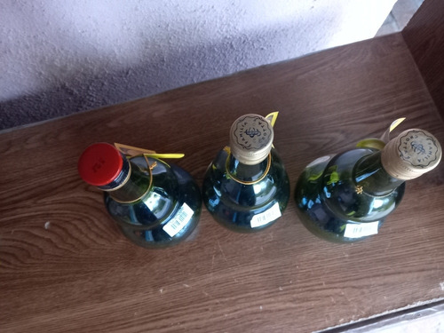 Lote 5 Botellas De Vino De Misa Vacías (Usado)
