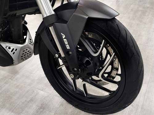 Bajaj Dominar 400 400 2024/2025