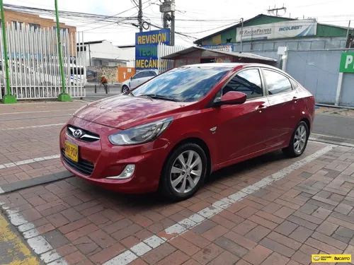 Hyundai I25 1.6cc Tp Aa 4x2