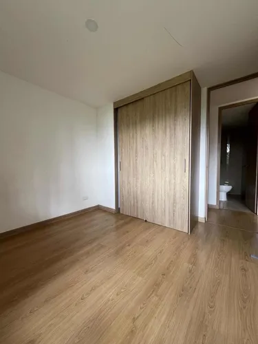 Apartamento En Arriendo En Condominio Planté, En La Vía Rionegro, Marinilla