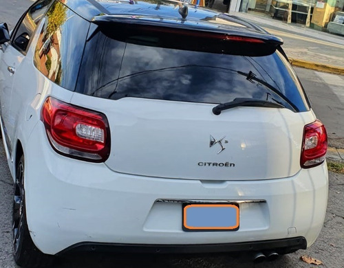 Imagen 4 de 24 de Citroen Ds3 Motor 1.6 Thp Sport Chic 3 Puertas Blanco 2011