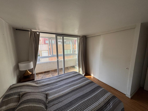 Se Arrienda Amplio Departamento En Las Condes Remodelado