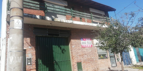 Dpto 3 Amb. Al Fte Con Galpon