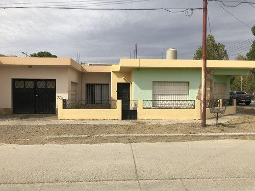 Imagen 2 de 6 de Casa En Venta En Miramar