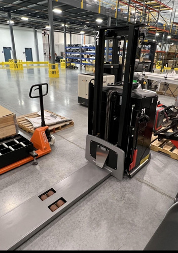Traspaleta Electrica Rocla Agv Atxff 600lb 2022 Montacargas