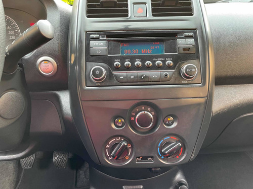 Imagen 10 de 15 de Nissan Versa 2018 1.6 Sense Mt
