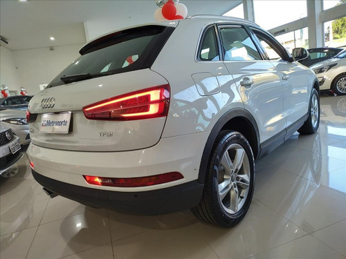 Imagem 5 de 10 de Q3 1.4 Tfsi Flex Prestige S Tronic