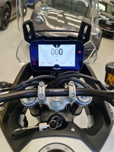 Imagem 9 de 10 de Triumph Tiger 900 Gt - 21/21 - 0km