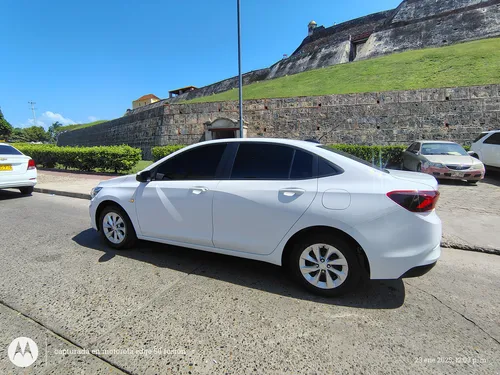 Chevrolet Onix 1.0t Automática