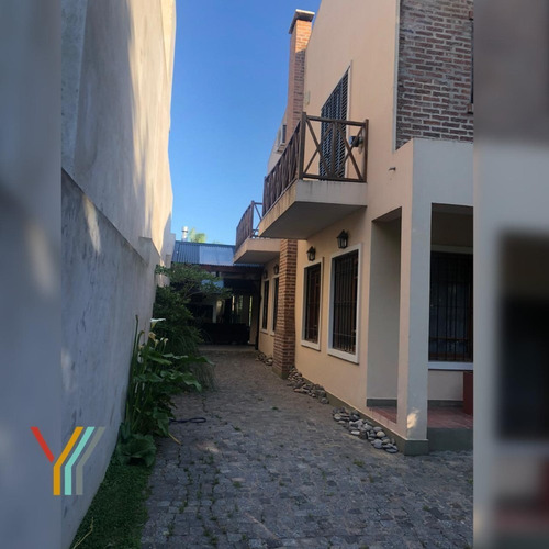 Imagen 4 de 14 de Casa De 4 Dormitorios
