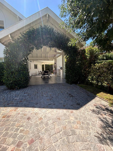 Casa En Venta Sosiego Apto Crédito Financiación Vista Al Golf Canning