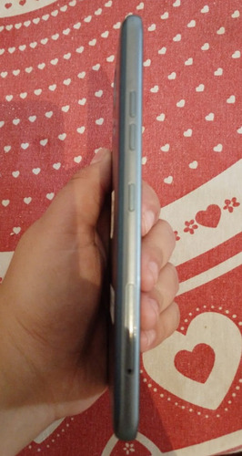 Imagen 2 de 4 de Celular LG K40