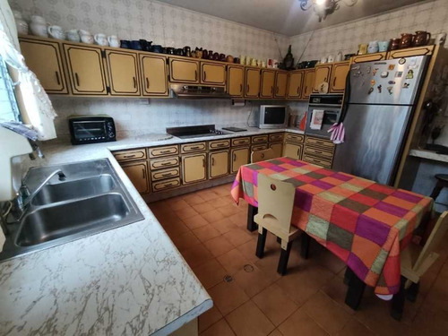 Imagen 18 de 23 de Bella Casa En Venta En Macaracuay En Calle Cerrada Pfmm