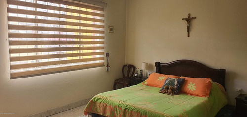 Vendo Casa En Alfonso Lopez(bogota) Mls 21-1178