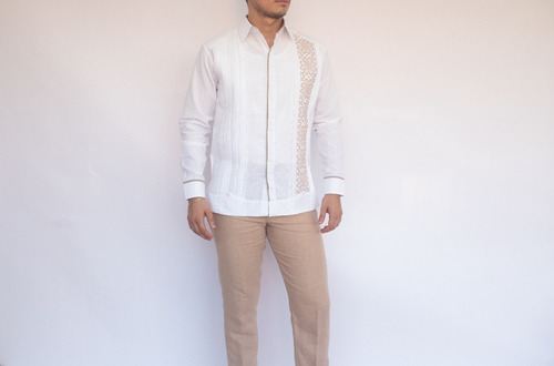 Guayabera Yucateca Bordada En Punto De Cruz. Mod. Halachó. | Envío gratis