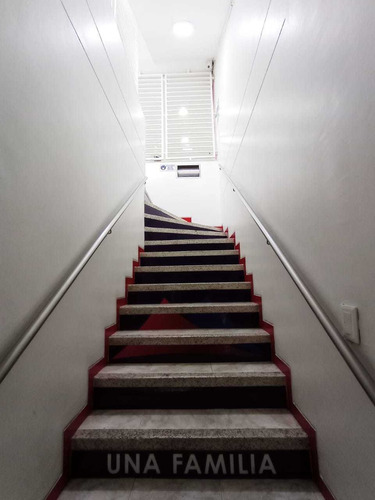 Imagen 10 de 17 de Edificio En Arriendo En Cali El Limonar. Cod 94308