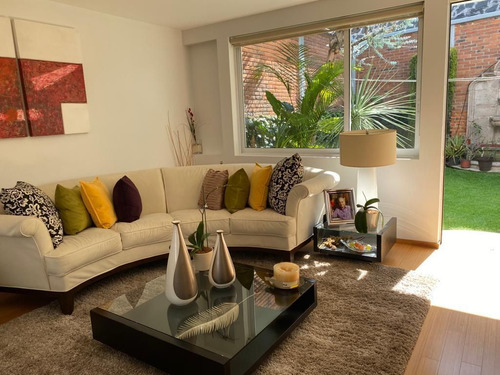 Casa En Condominio Con Jardín Propio