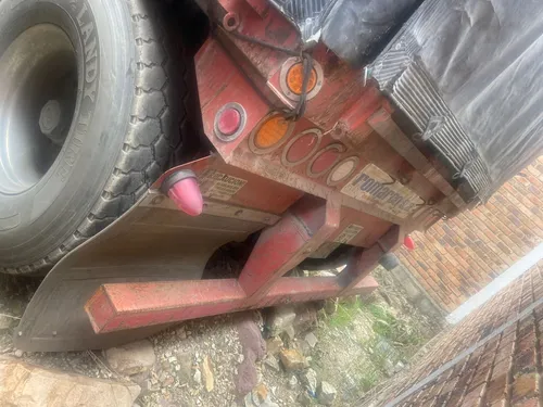Plataforma Romarco Con Carroceria, Carpa, Rines, Sin Llantas
