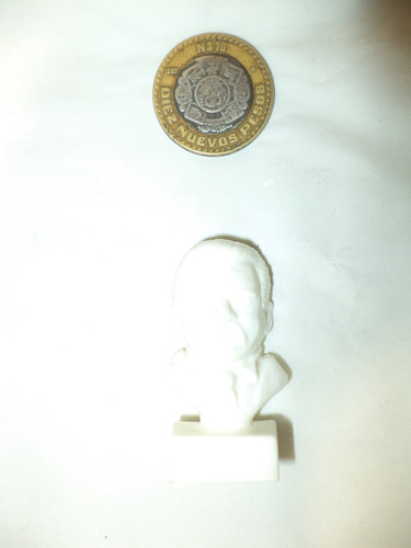 Vintage (circa 1980) Bustito José Guadalupe Posada. Sabritas (Usado)
