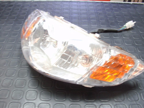 Acrilico De Optica Delantera Corven Mirage 110 -2r