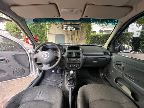 Renault Clio Mío 1.2 3p Expression