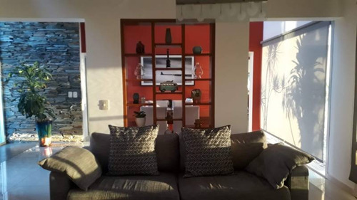 Casa En Venta Ubicado En Santa Teresa, Villanueva (tigre)
