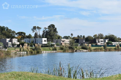 Imagen 4 de 17 de Terreno En Venta - San Matías, Area 4