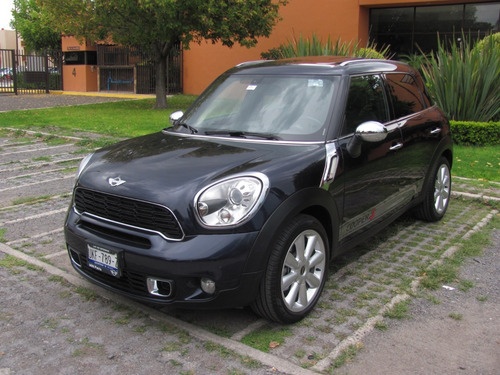 Imagen 2 de 15 de Minicooper Country Man 2014 $255 Mil Tel 4423691366