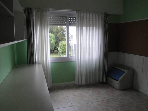 Imagen 20 de 30 de Muy Buena Casa En Venta En Santa Barbara!